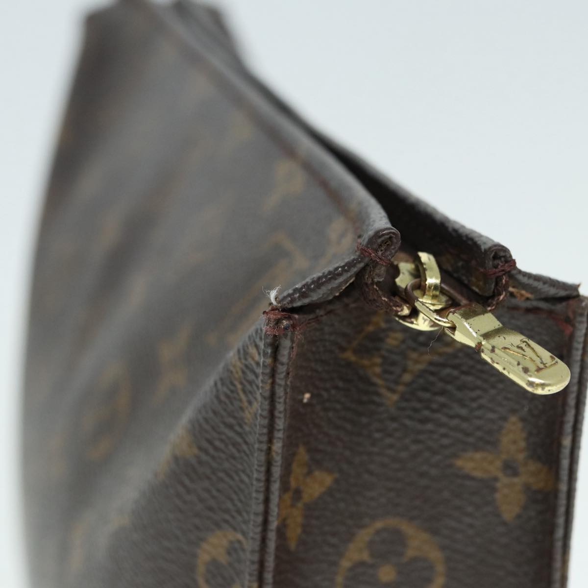 LOUIS VUITTON Monogram Poche Toilette 26 Pouch M47542 LV 89337