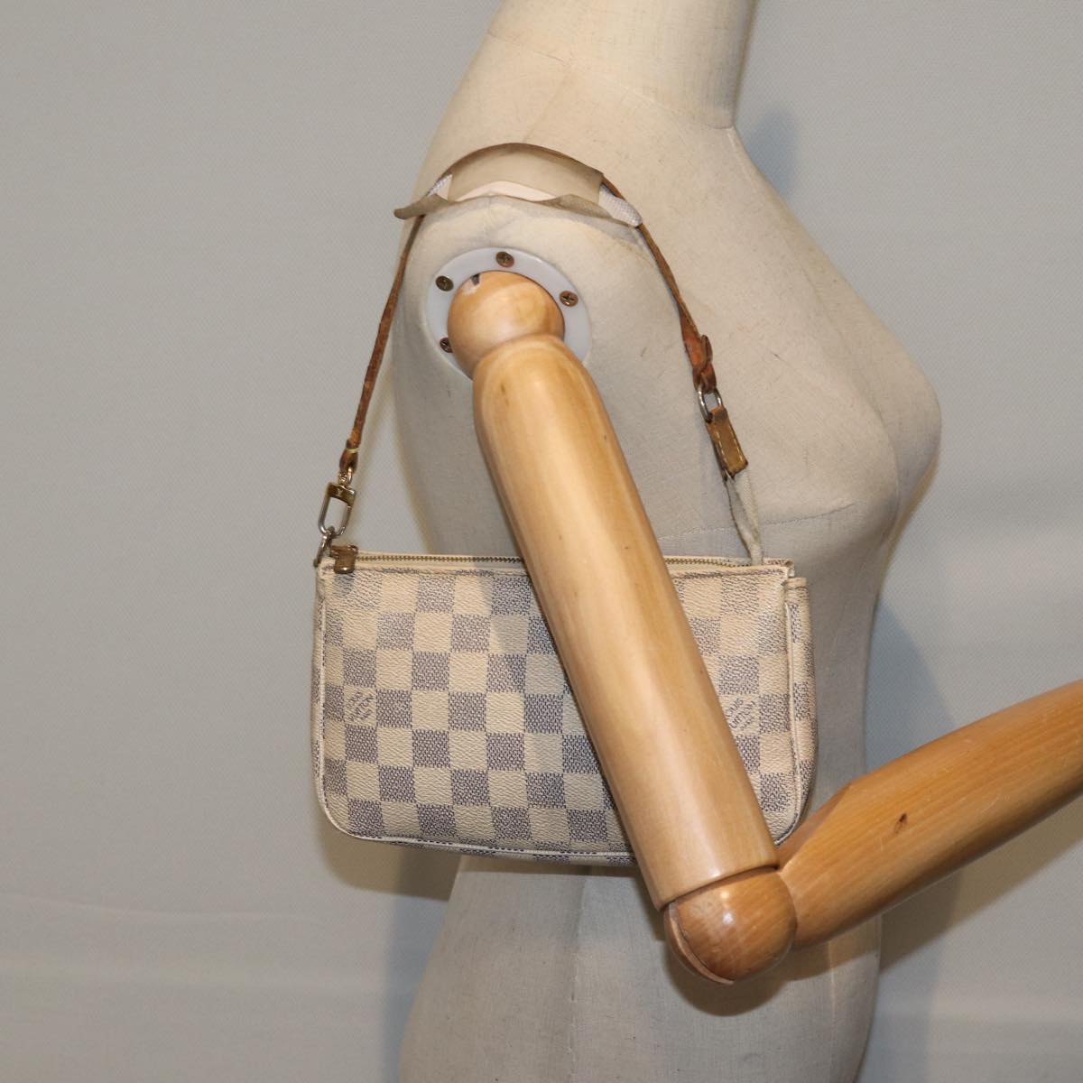 LOUIS VUITTON Damier Azur Pochette Accessoires Pouch N51986 LV 89340