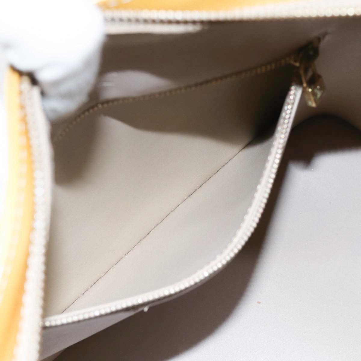 LOUIS VUITTON Monogram Vernis Houston Hand Bag Beige M91004 LV 89423