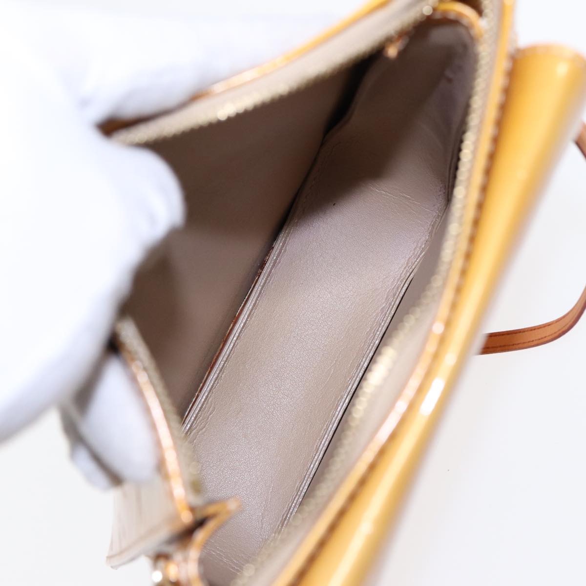 LOUIS VUITTON Monogram Vernis Motto Accessory Pouch Beige M91136 LV 89452