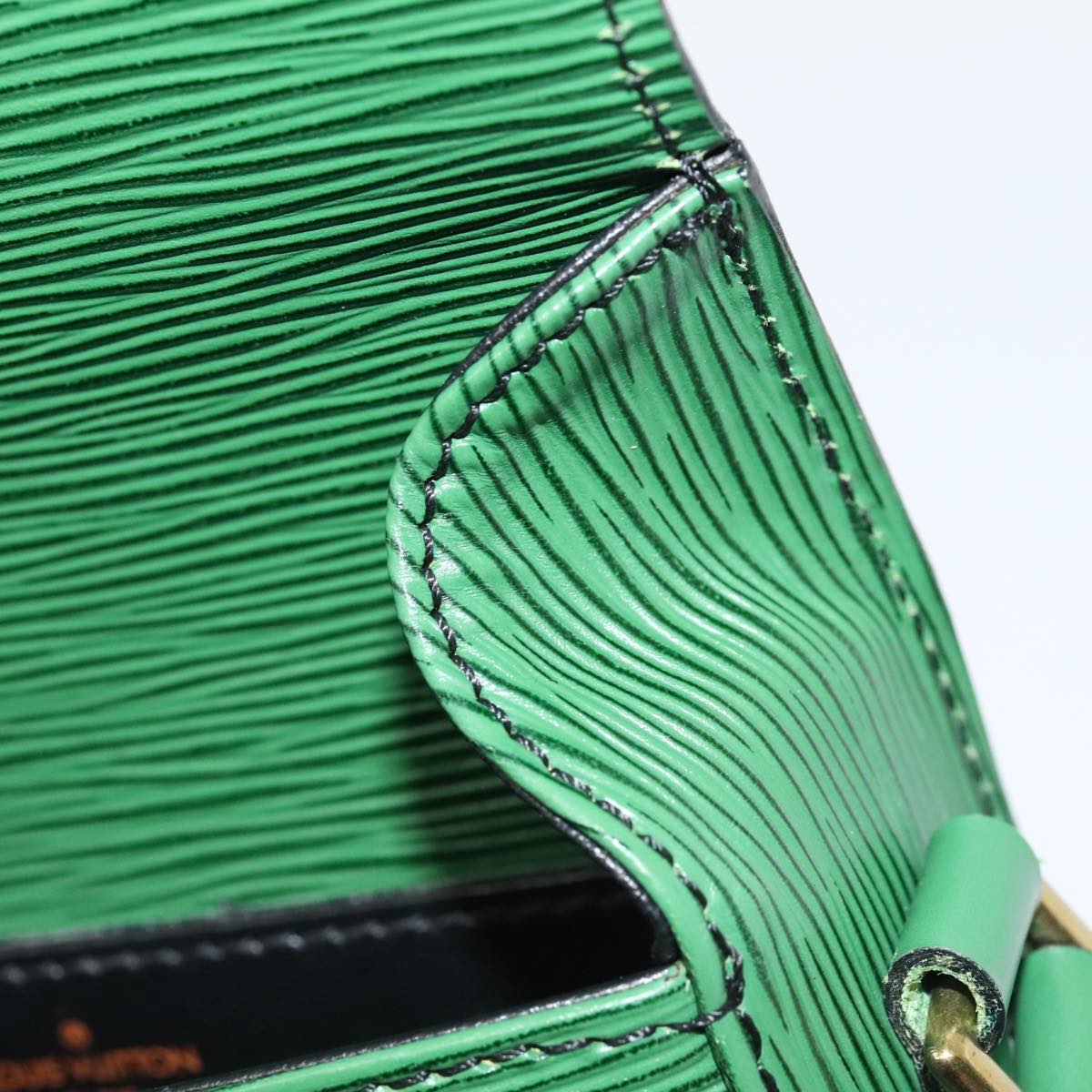 LOUIS VUITTON Epi Saint Cloud PM Shoulder Bag Green M52214 LV 89461