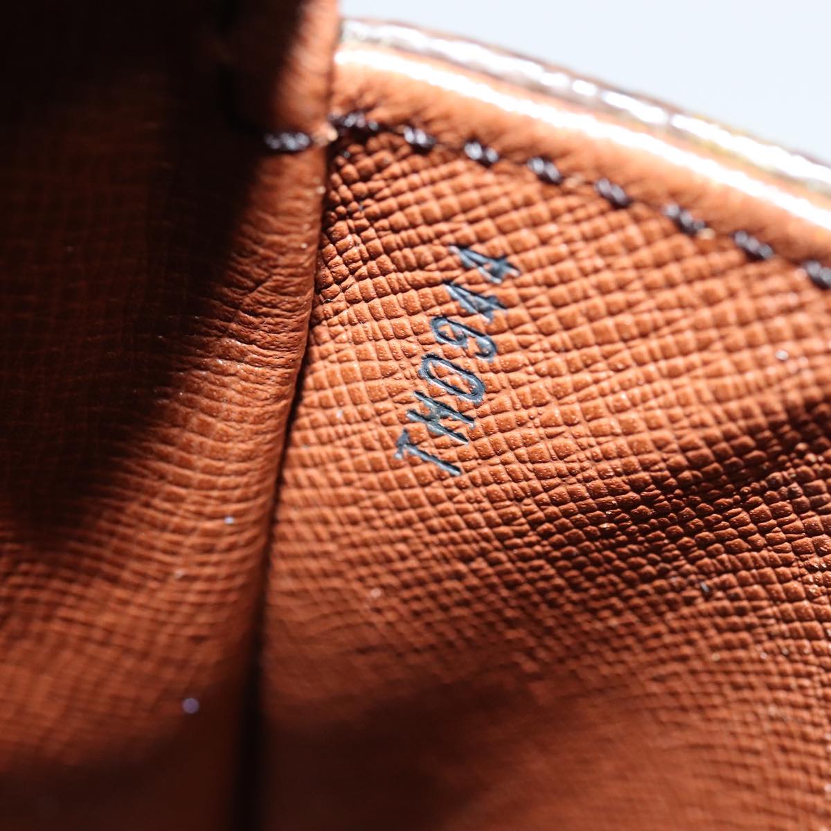 LOUIS VUITTON Monogram Saint Cloud PM Shoulder Bag M51244 LV 89490