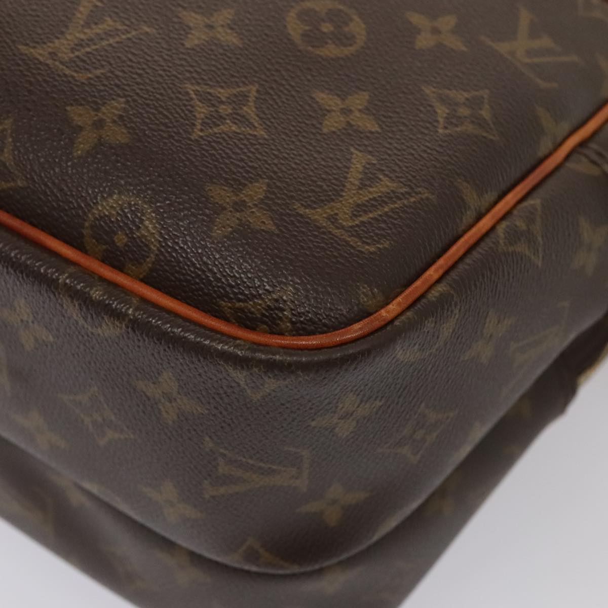 LOUIS VUITTON Monogram Reporter GM Shoulder Bag M45252 LV 89515