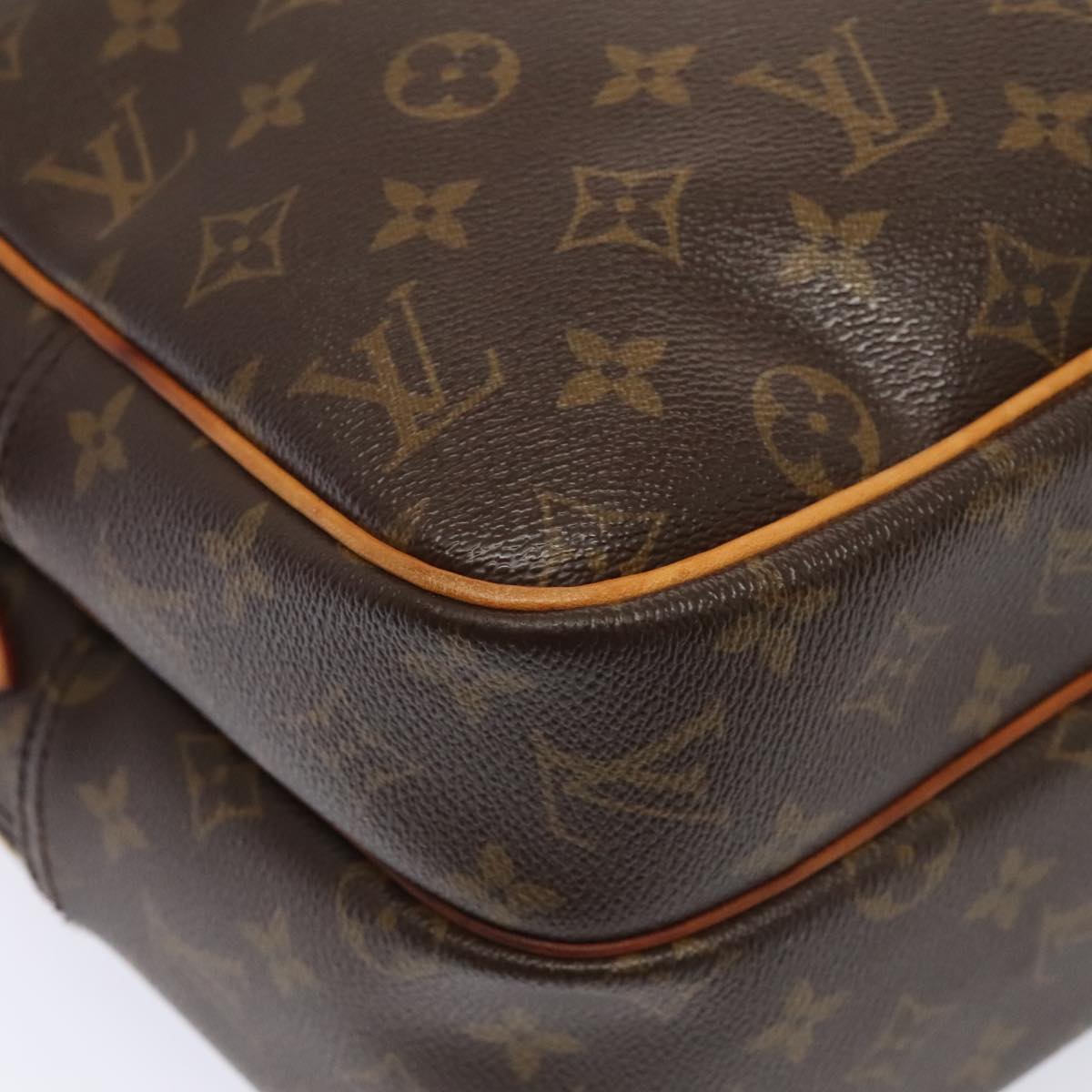 LOUIS VUITTON Monogram Reporter GM Shoulder Bag M45252 LV 89515