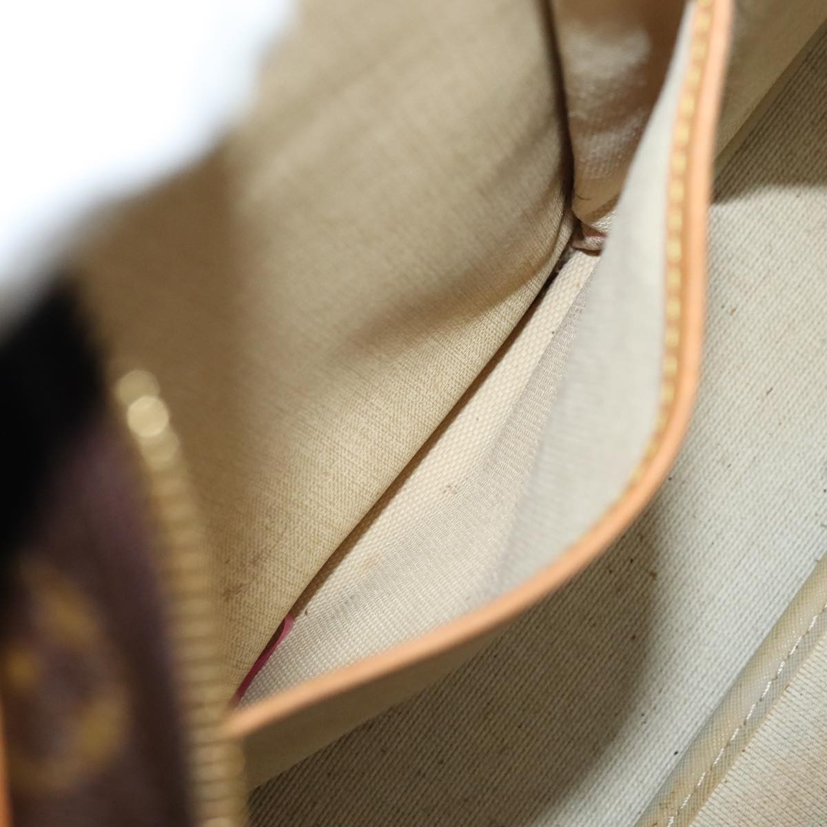 LOUIS VUITTON Monogram Reporter GM Shoulder Bag M45252 LV 89515