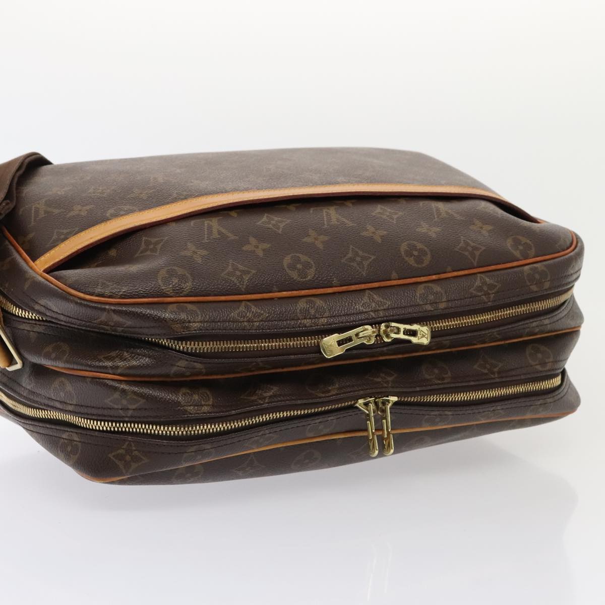 LOUIS VUITTON Monogram Reporter GM Shoulder Bag M45252 LV 89515