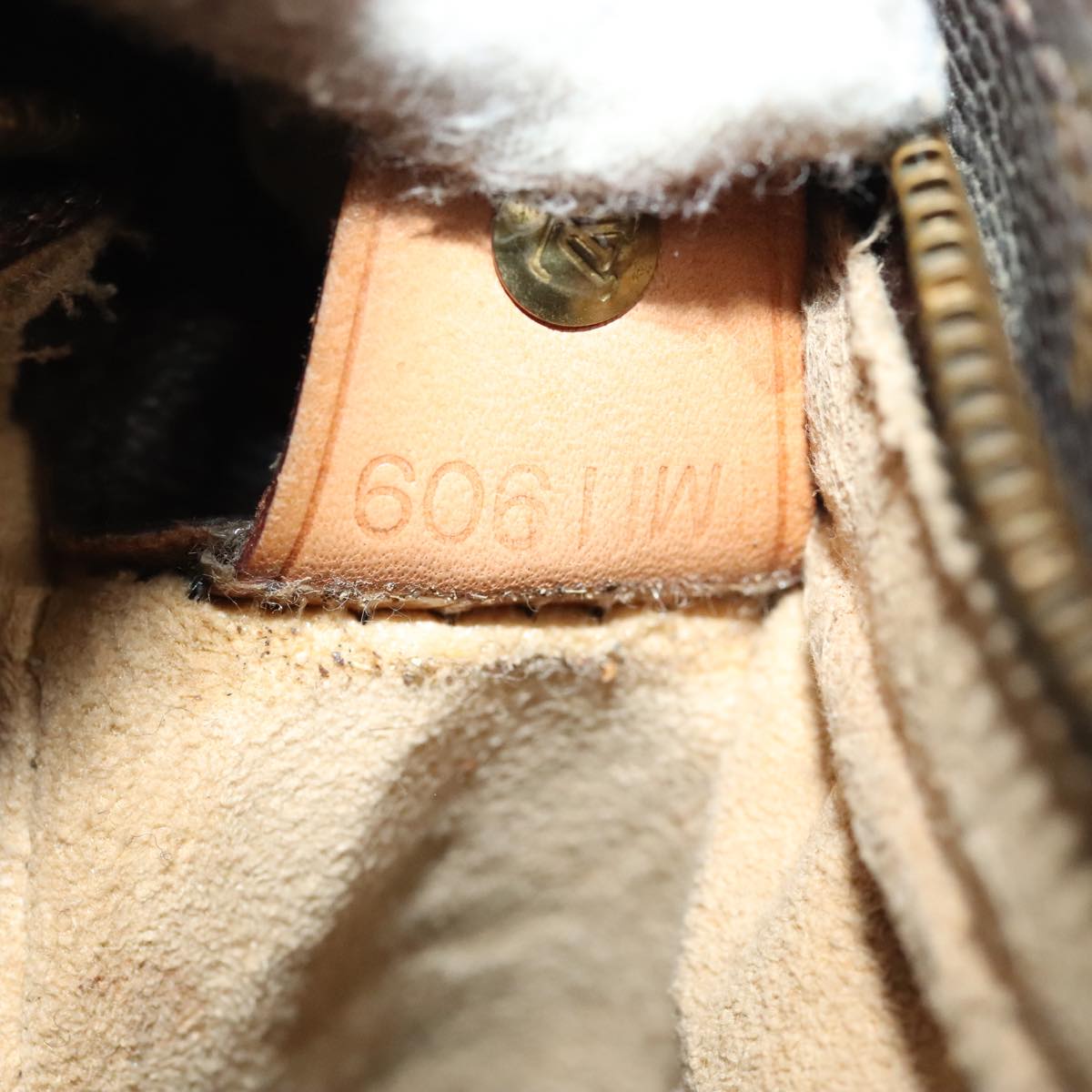 LOUIS VUITTON Monogram Looping GM Shoulder Bag M51145 LV 89517