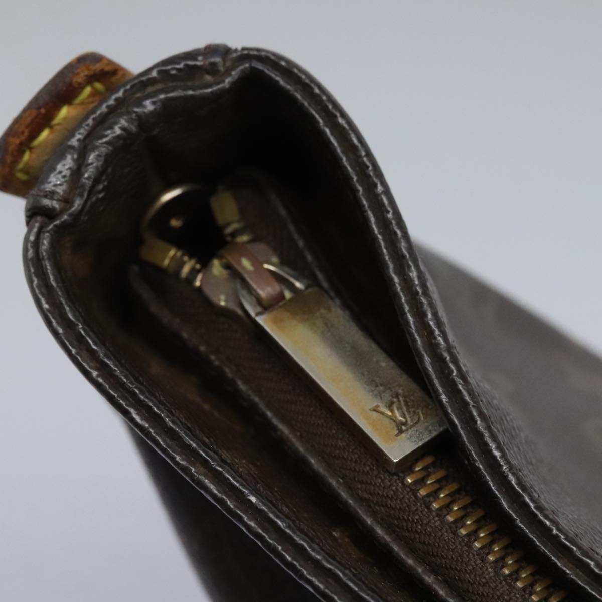 LOUIS VUITTON Monogram Looping GM Shoulder Bag M51145 LV 89528