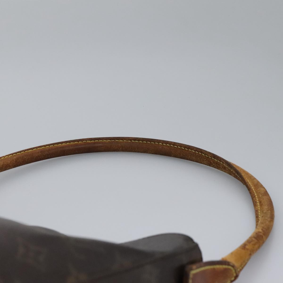 LOUIS VUITTON Monogram Looping GM Shoulder Bag M51145 LV 89528