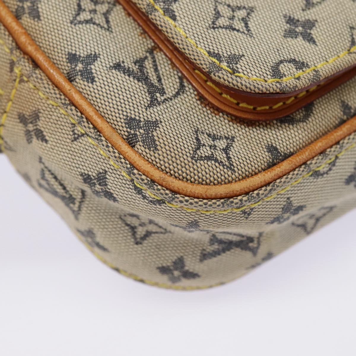 LOUIS VUITTON Monogram Mini Juliet MM Shoulder Bag Blue M92004 LV 89558