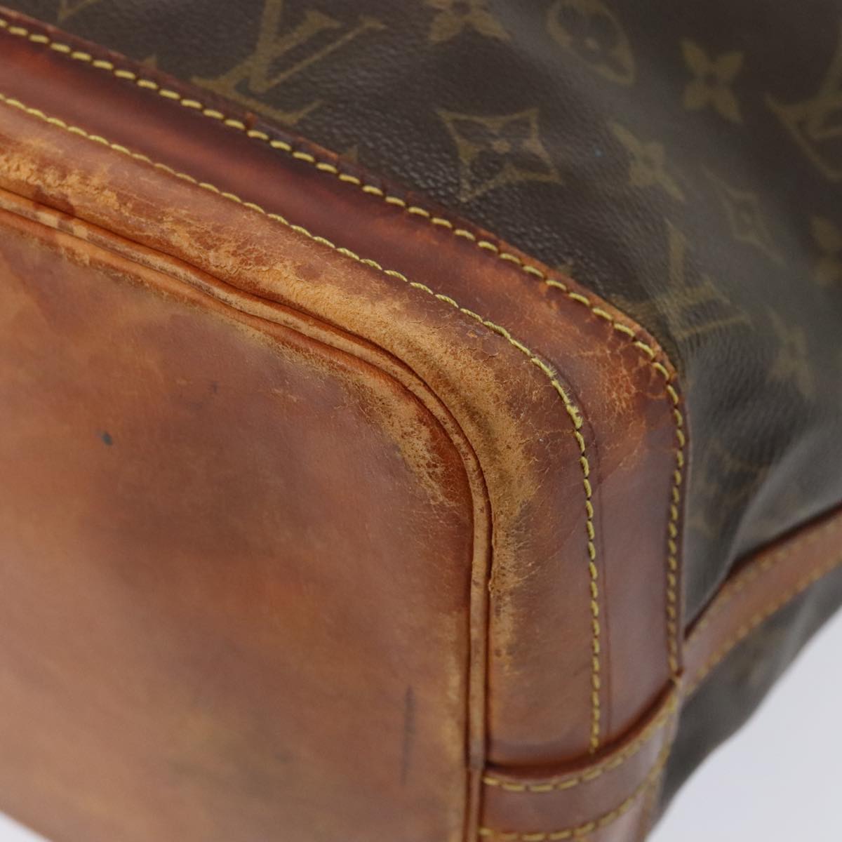 LOUIS VUITTON Monogram Noe Shoulder Bag M42224 LV 89581