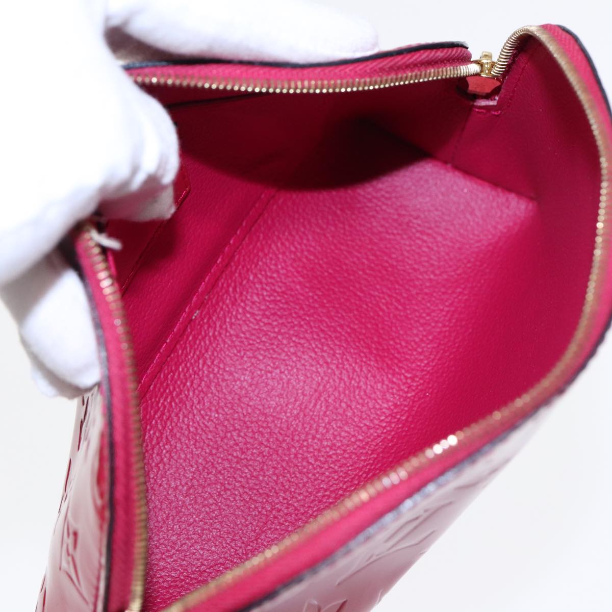 LOUIS VUITTON Monogram Vernis Pochette Cosmetic Pouch M90009 LV 89589