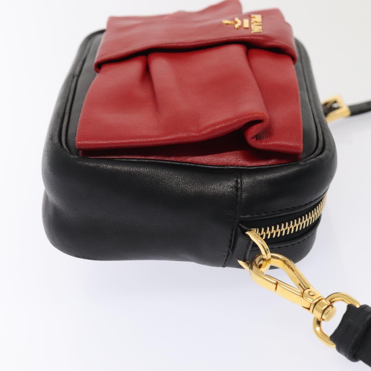 Luxury Prada Shoulder Bag Leather Red Black gold  89601