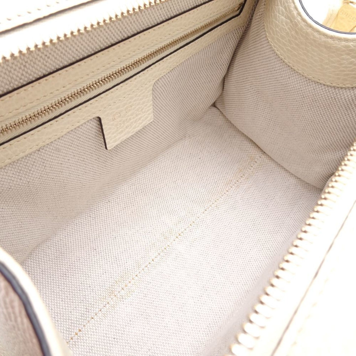 Gucci Soho  Leather Handbag ()
