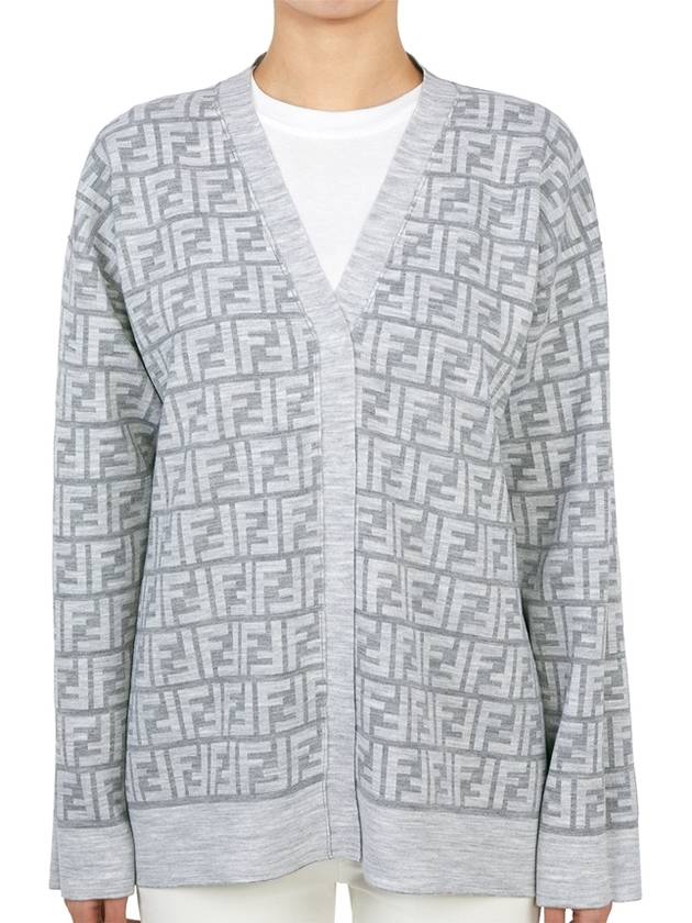 Luxury Fendi Women's FF Motif V-Neck Cardigan Grey