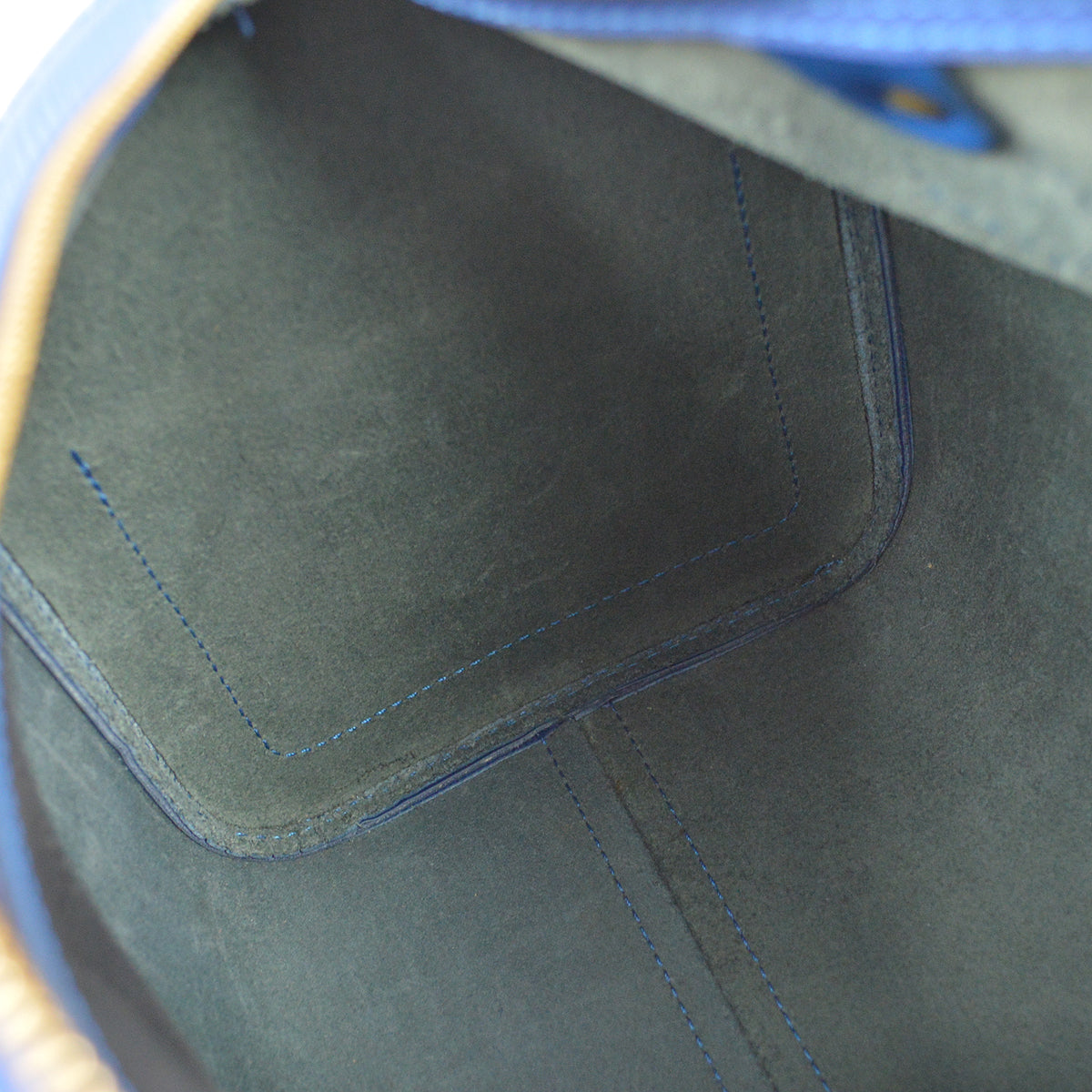 Louis Vuitton 1995 Blue Epi Speedy 30 Handbag M43005