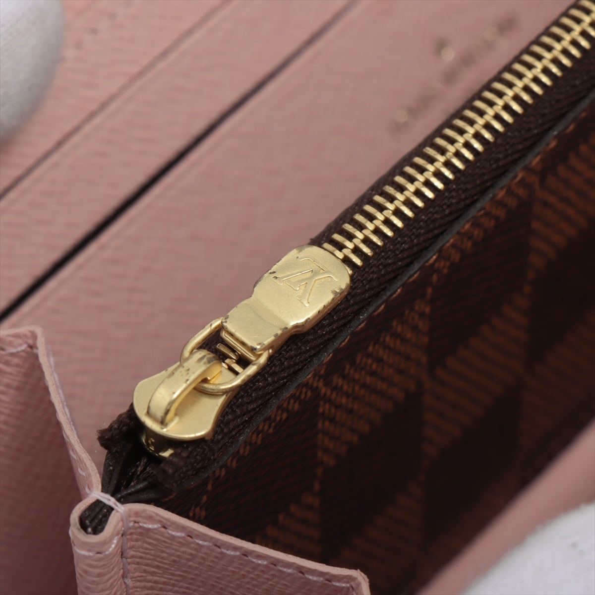 Louis Vuitton Damier Portfolio Clemence N41626 Rose Valerie Round  Wallet