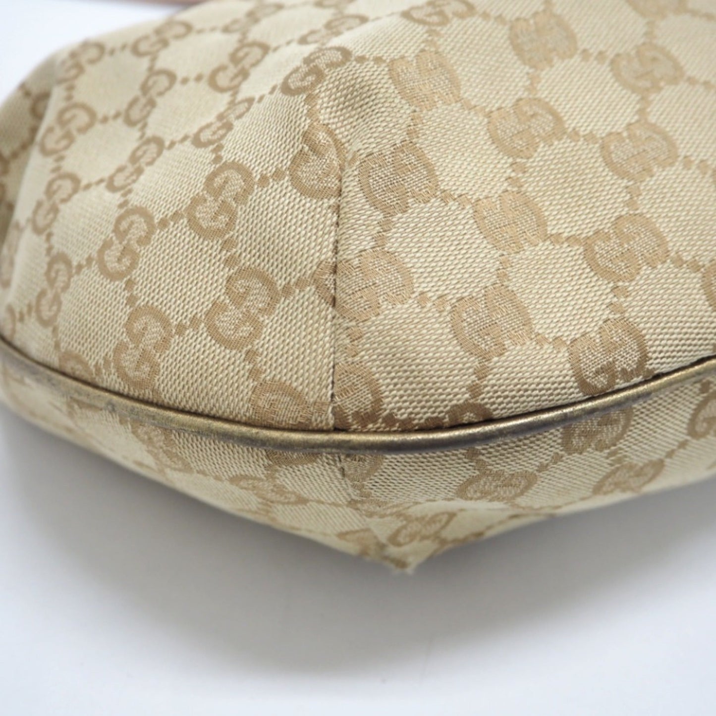 Gucci Sherry  Canvas Shoulder Bag