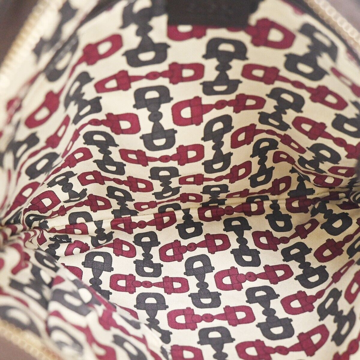 Gucci Guccissima  Leather Shoulder Bag ()