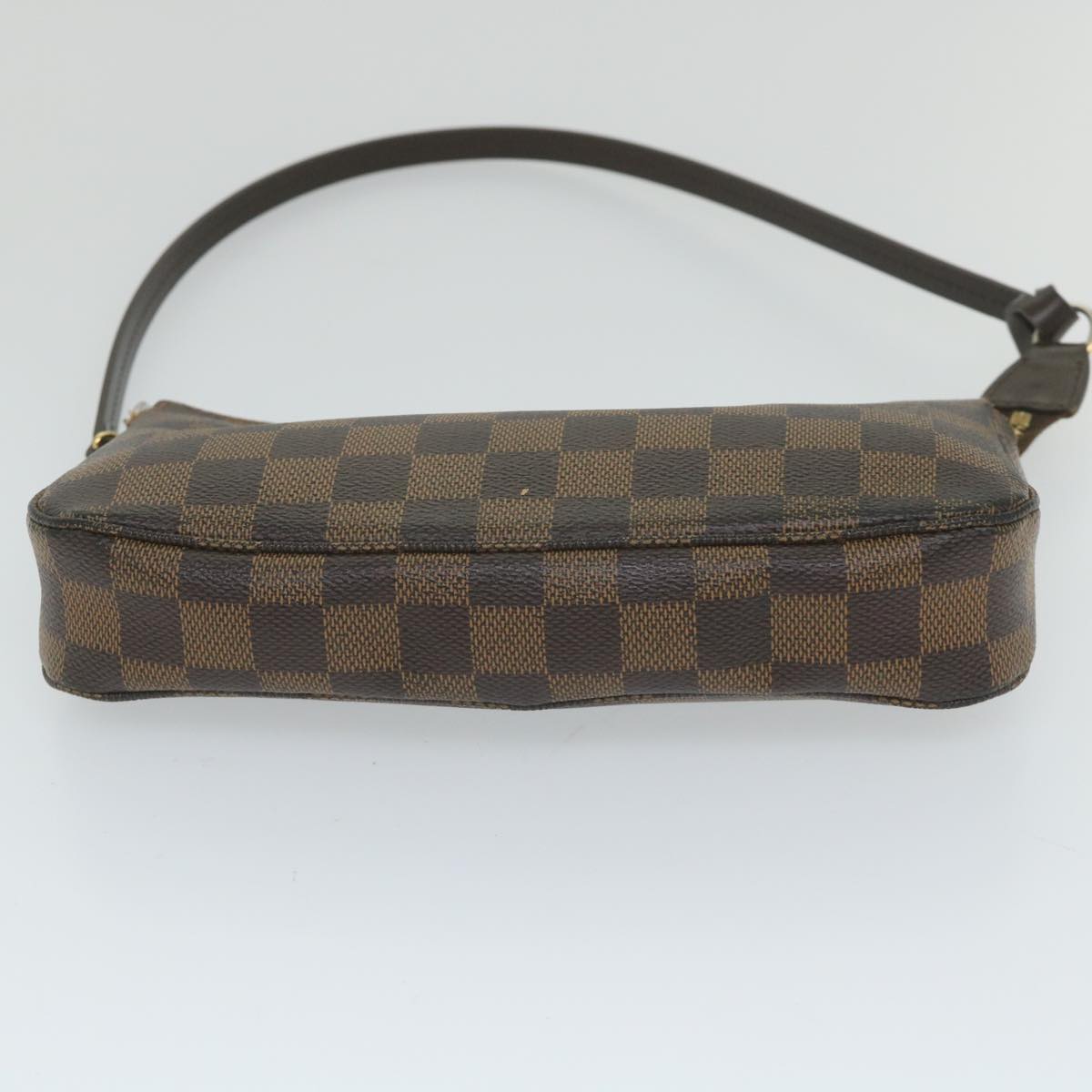 Louis Vuitton Pochette Accessoire  Canvas Clutch Bag ()