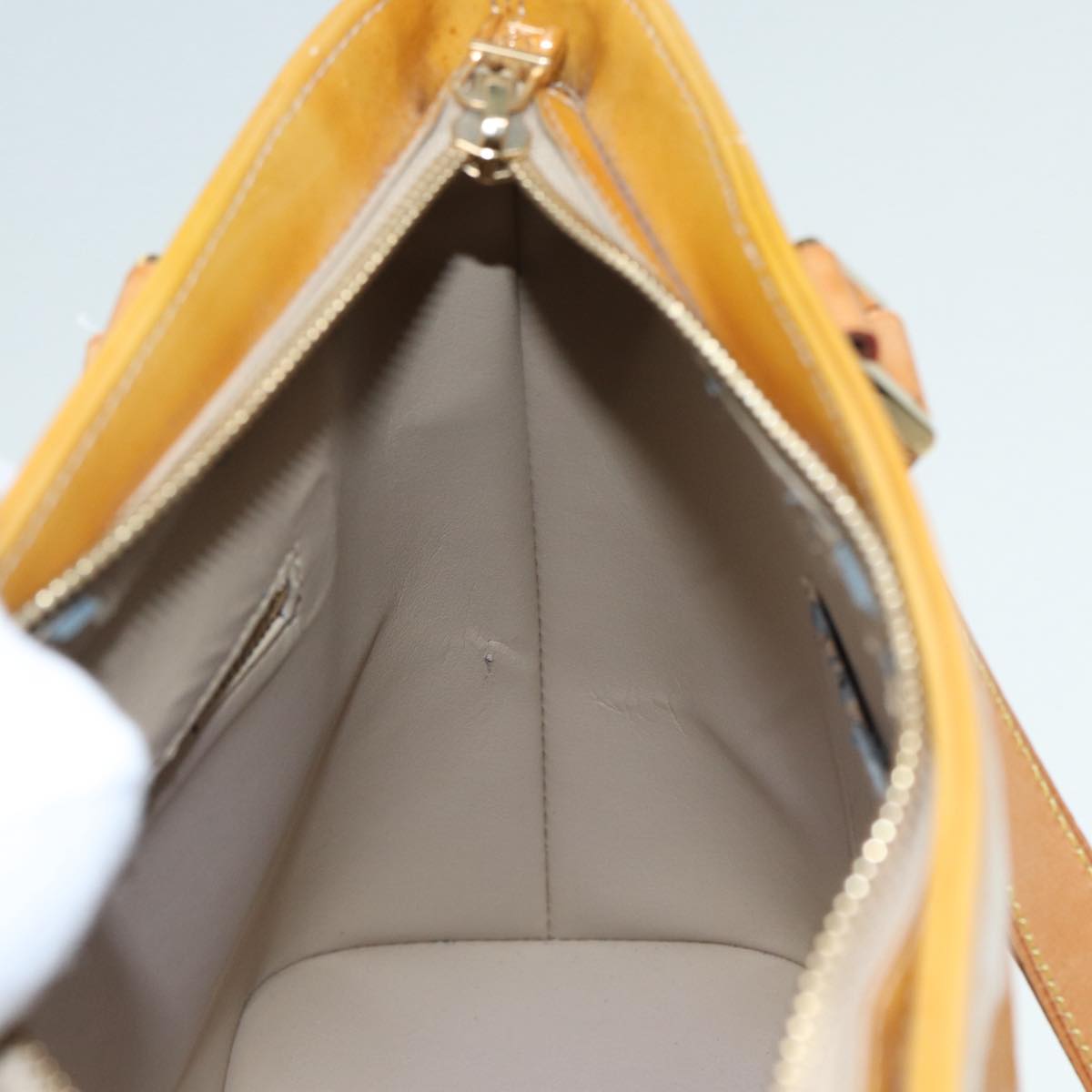 LOUIS VUITTON Monogram Vernis Houston Hand Bag Beige M91004 LV 90318