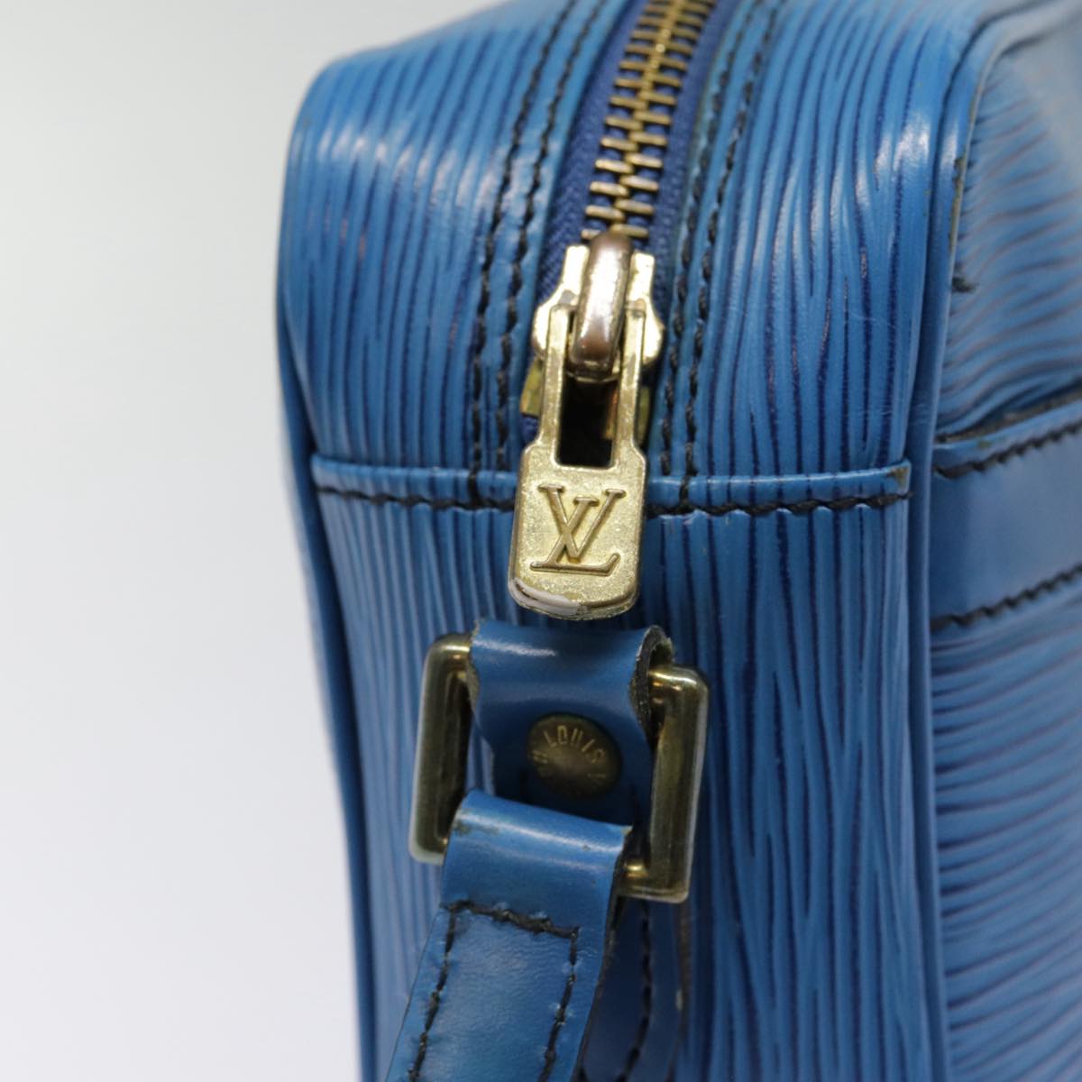 LOUIS VUITTON Epi Trocadero 23 Shoulder Bag Blue M52305 LV 90327