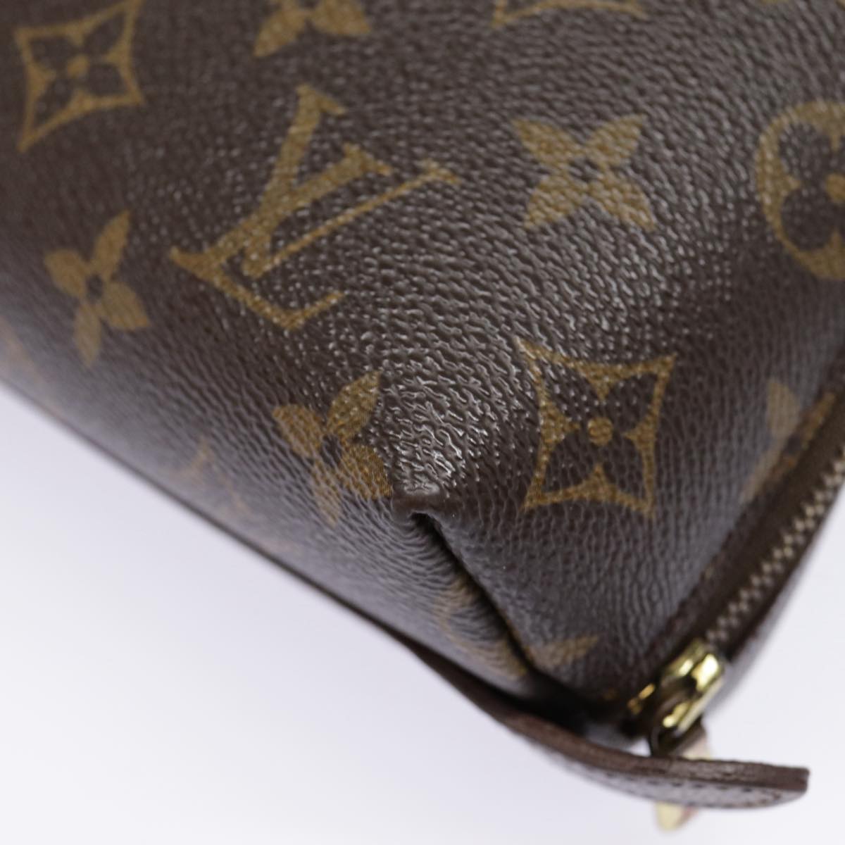 LOUIS VUITTON Monogram Trousse Demi Ronde Cosmetic Pouch M47520 LV 90331