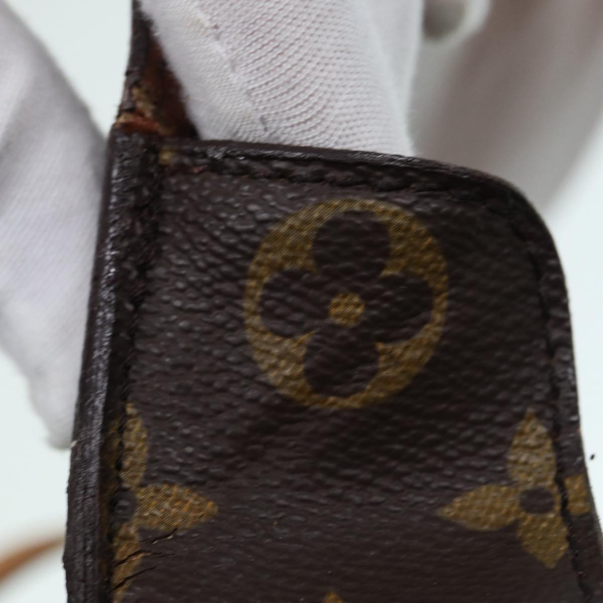 LOUIS VUITTON Monogram Saint Cloud MM Shoulder Bag M51243 LV 90348
