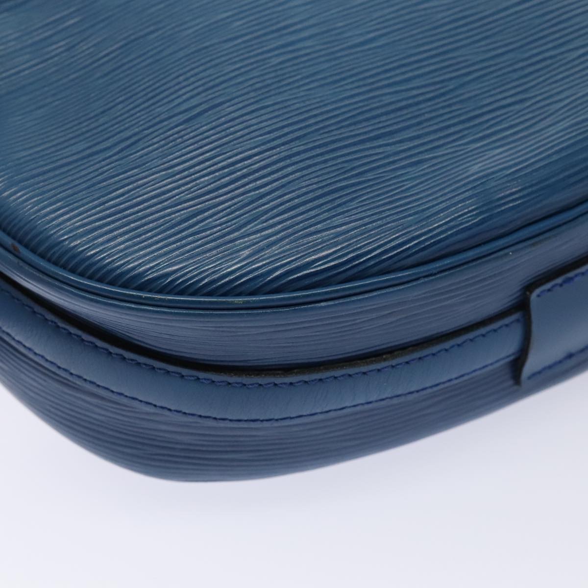 LOUIS VUITTON Epi June Feuille Shoulder Bag Blue M52155 LV 90350