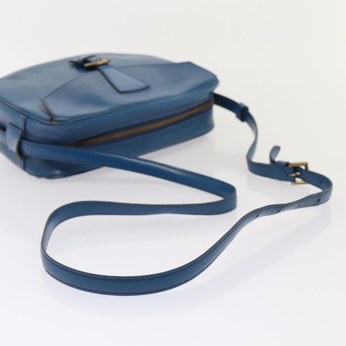 LOUIS VUITTON Epi June Feuille Shoulder Bag Blue M52155 LV 90350