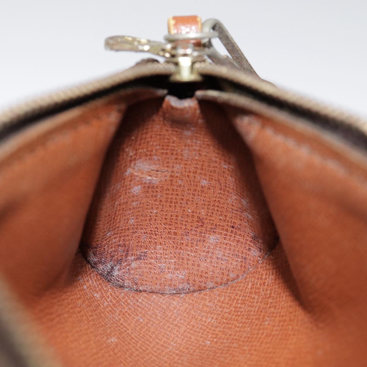 LOUIS VUITTON Monogram Papillon Pouch LV 90359