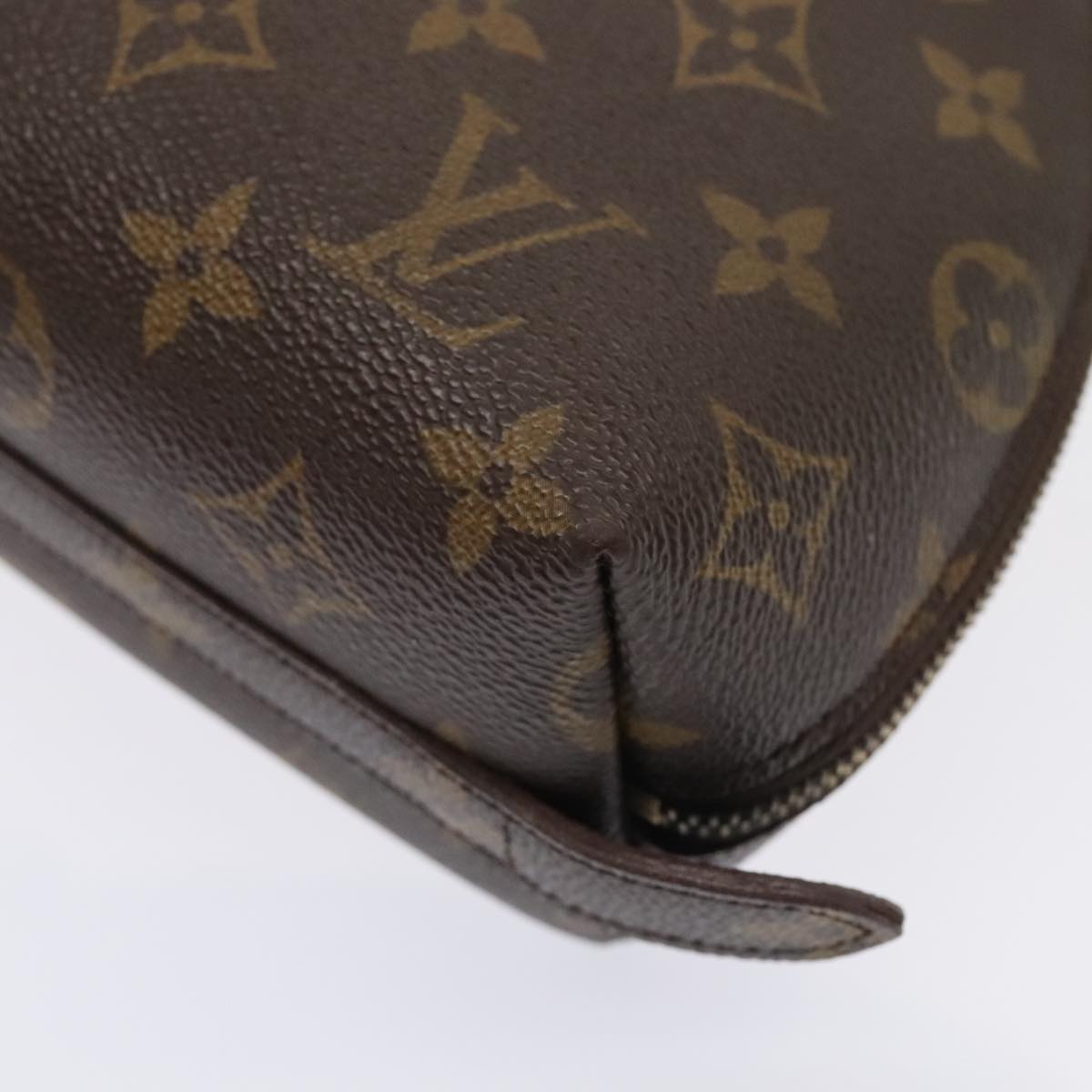 LOUIS VUITTON Monogram Trousse Demi Ronde Cosmetic Pouch M47520 LV 90360