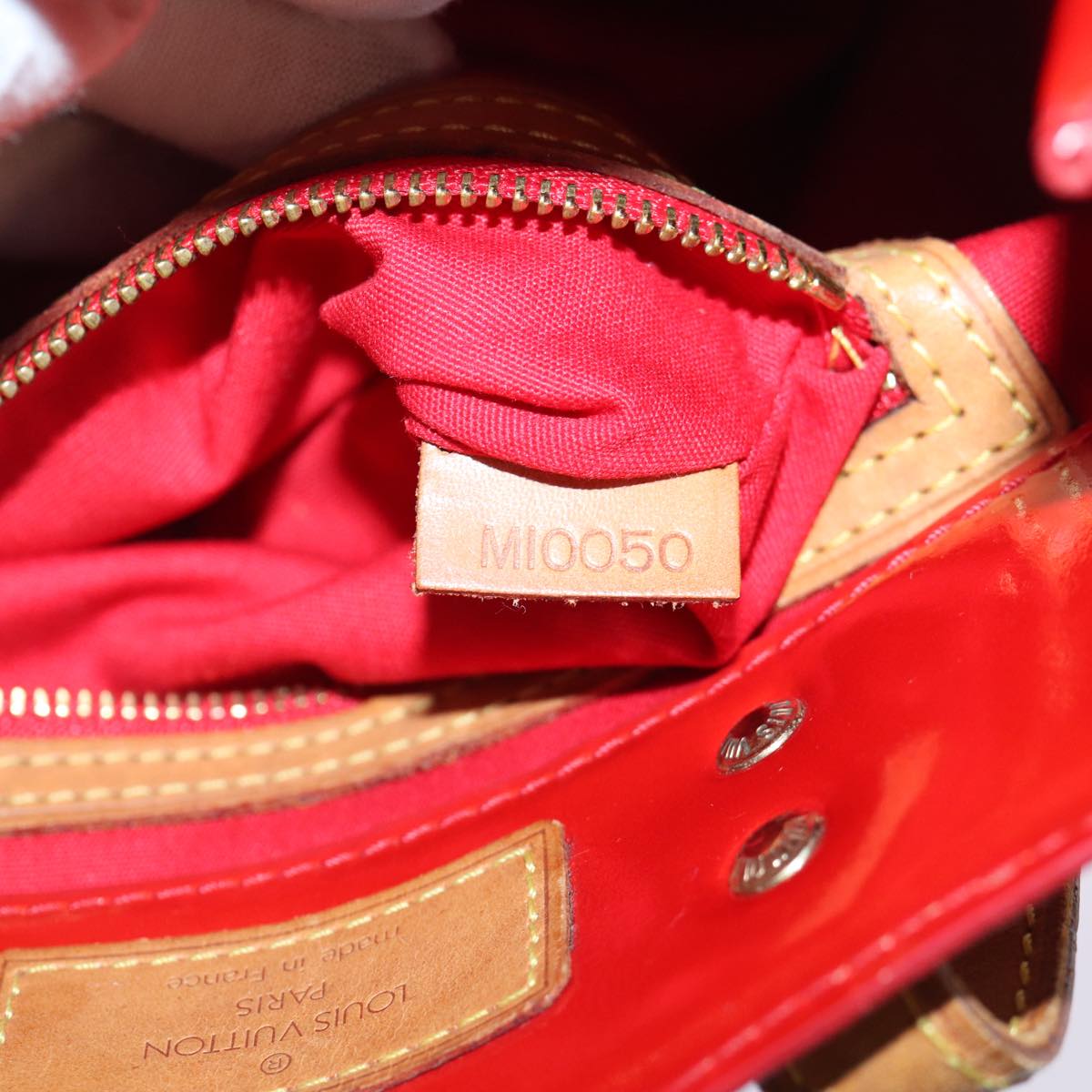 LOUIS VUITTON Monogram Vernis Reade PM Hand Bag Red Rouge M91088 LV 90375