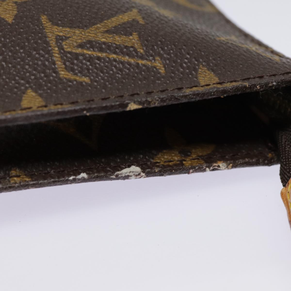 LOUIS VUITTON Monogram Bucket GM Pouch Accessory Pouch LV 90388