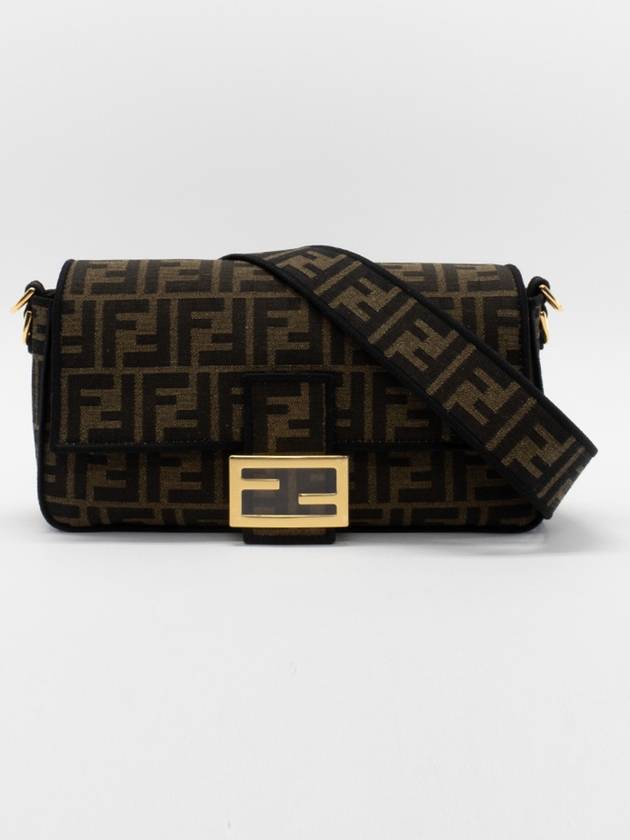 Luxury Fendi Baguette FF Jacquard Shoulder Bag Brown