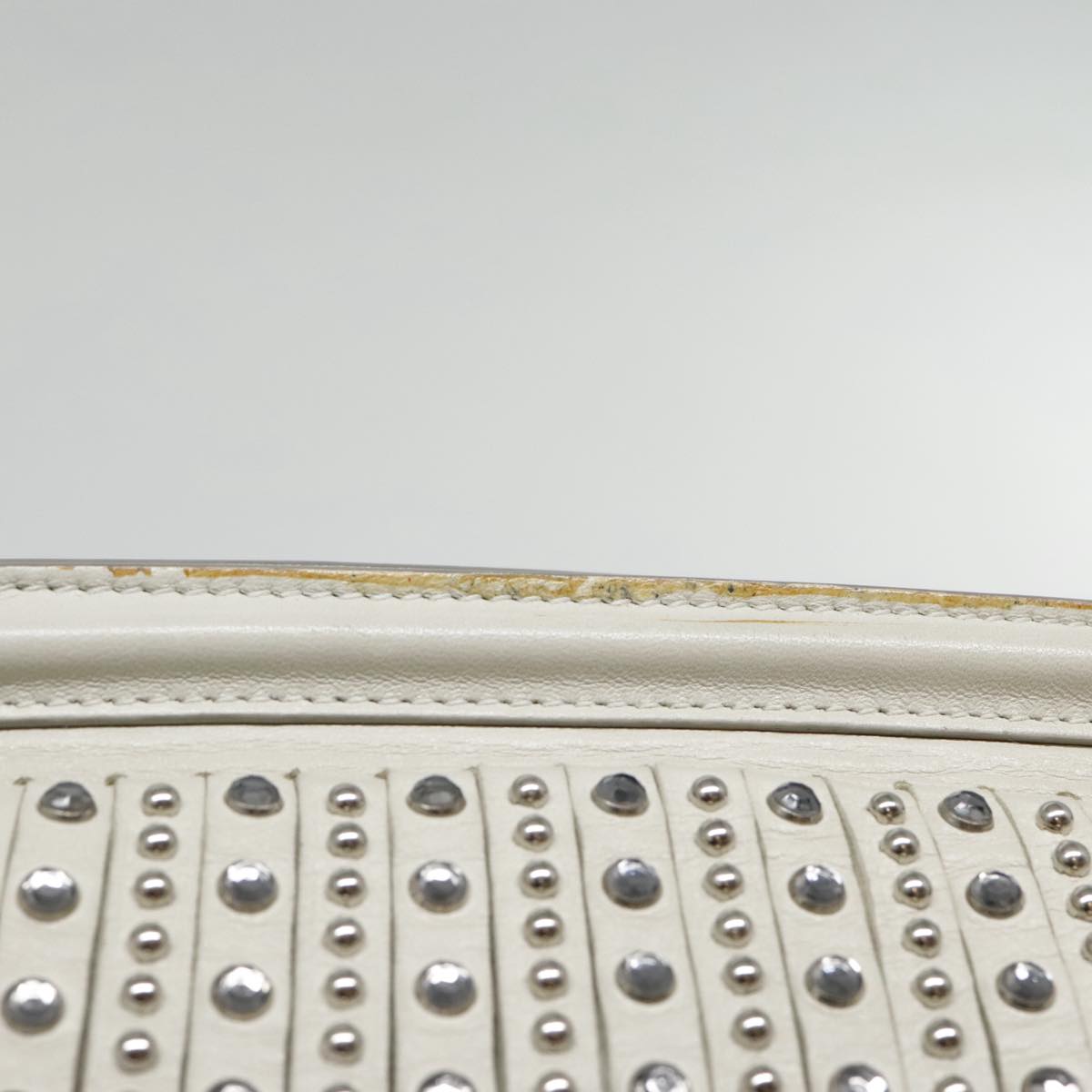 Luxury Prada beads Clutch Bag Leather White  90511