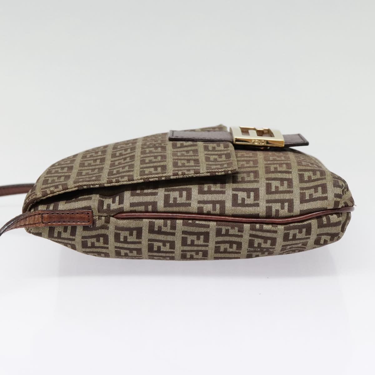 Luxury Fendi Zucchino Canvas Shoulder Bag Beige Gold90776