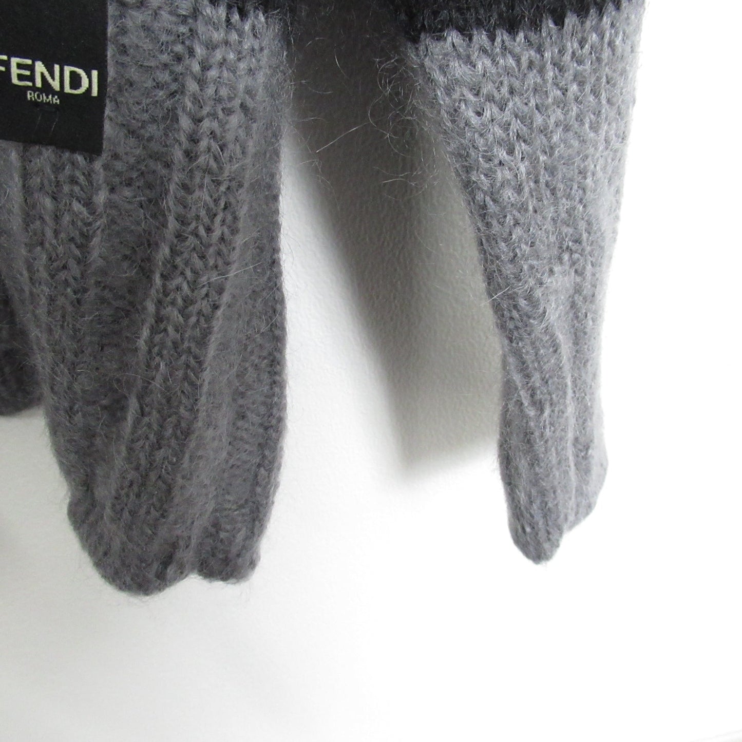 Luxury Fendi Turtle Knit Knit Others Mohair Gray Black