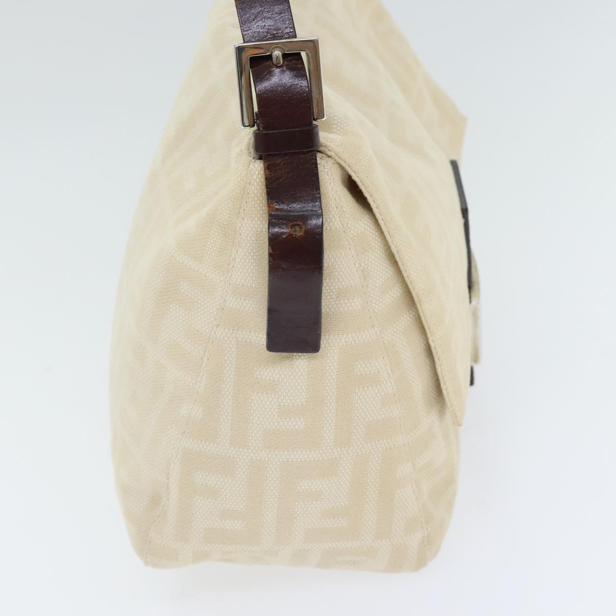 Luxury Fendi Zucca Canvas Mamma Baguette Shoulder Bag Beige Silver91229