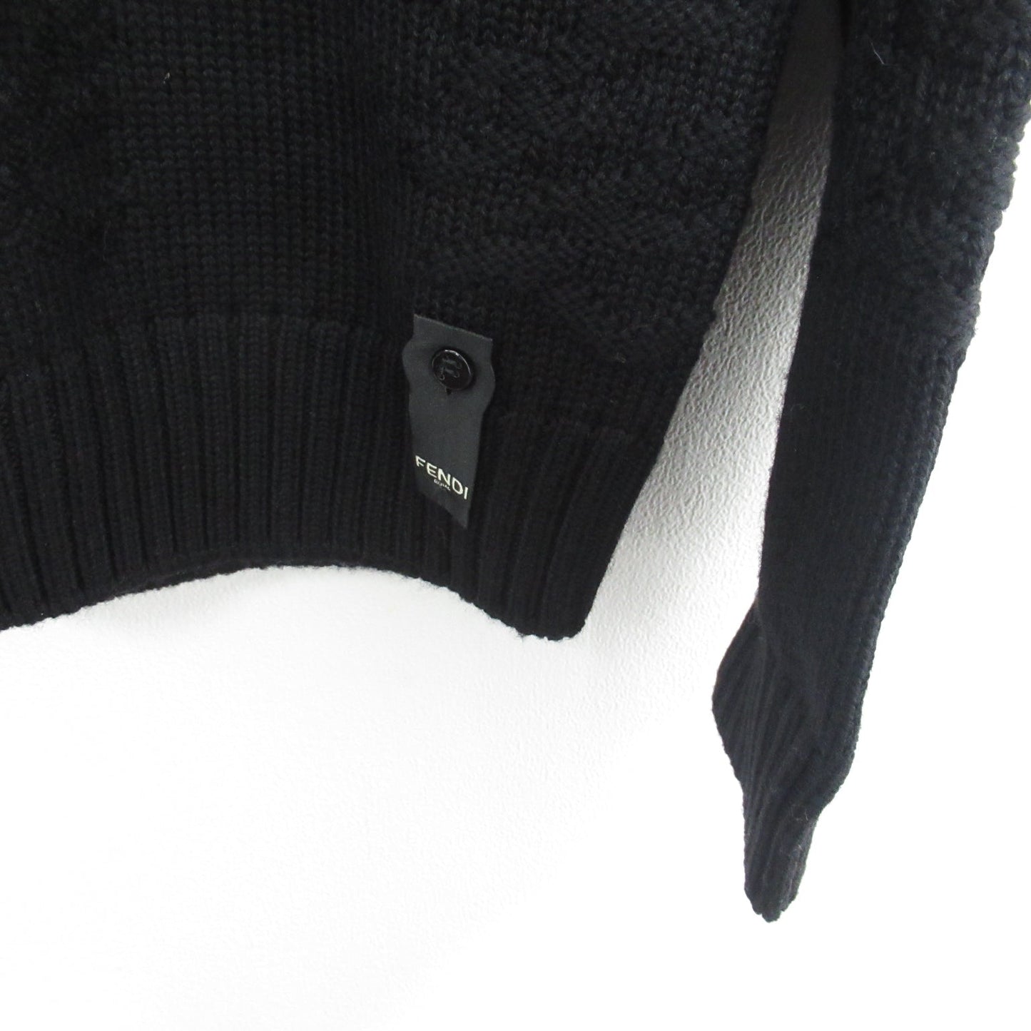 Luxury Fendi Sweater Sweater Wool Black