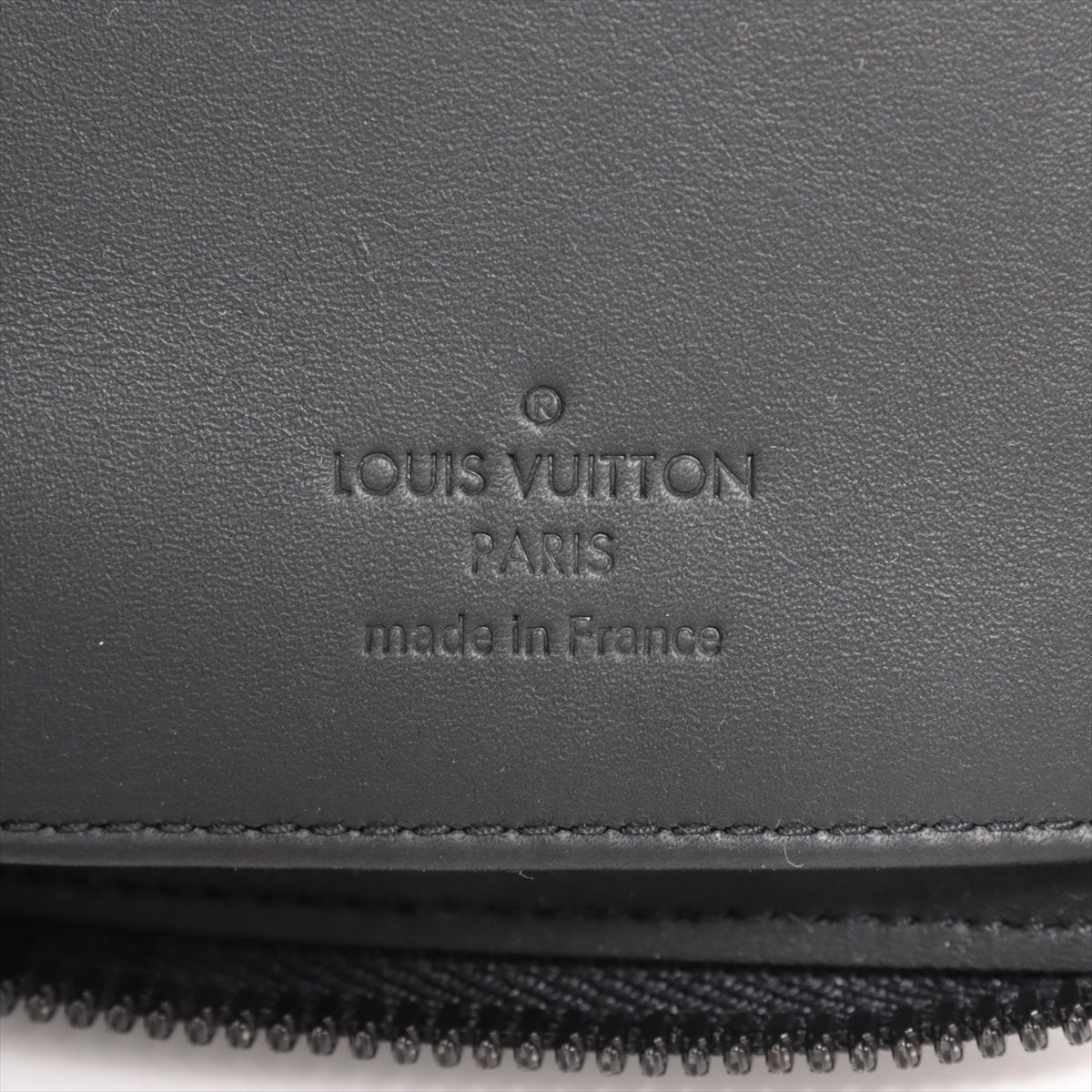 Louis Vuitton LV Aerogram Zippyr Wallet Vertical M81743 Noneir Round Zipper Wallet