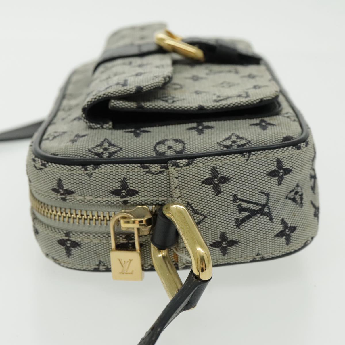 LOUIS VUITTON Monogram Mini Juliet MM Shoulder Bag Navy M92217 LV 93072