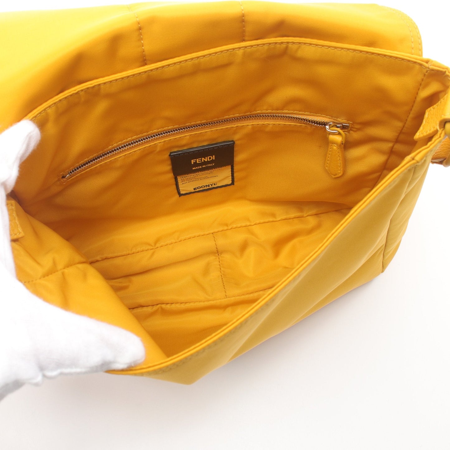Luxury Fendi Baguette Messenger Bag Bucket Messenger Shoulder bag Nylon Yellow