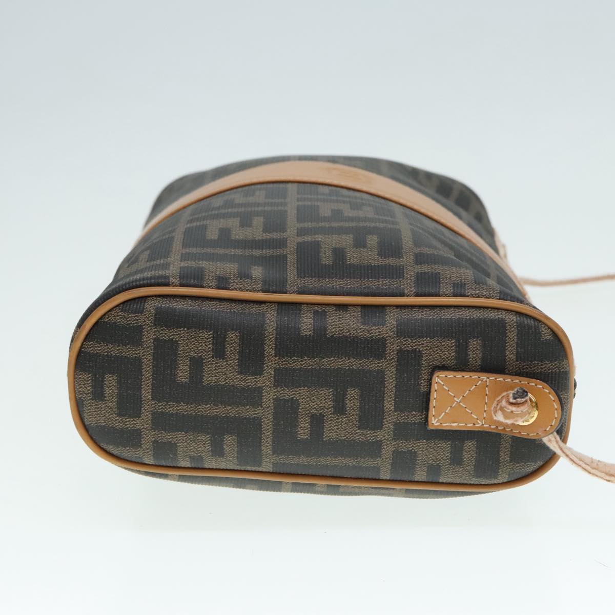 Luxury Fendi Shoulder Bag Zucca Canvas Brown Black93355