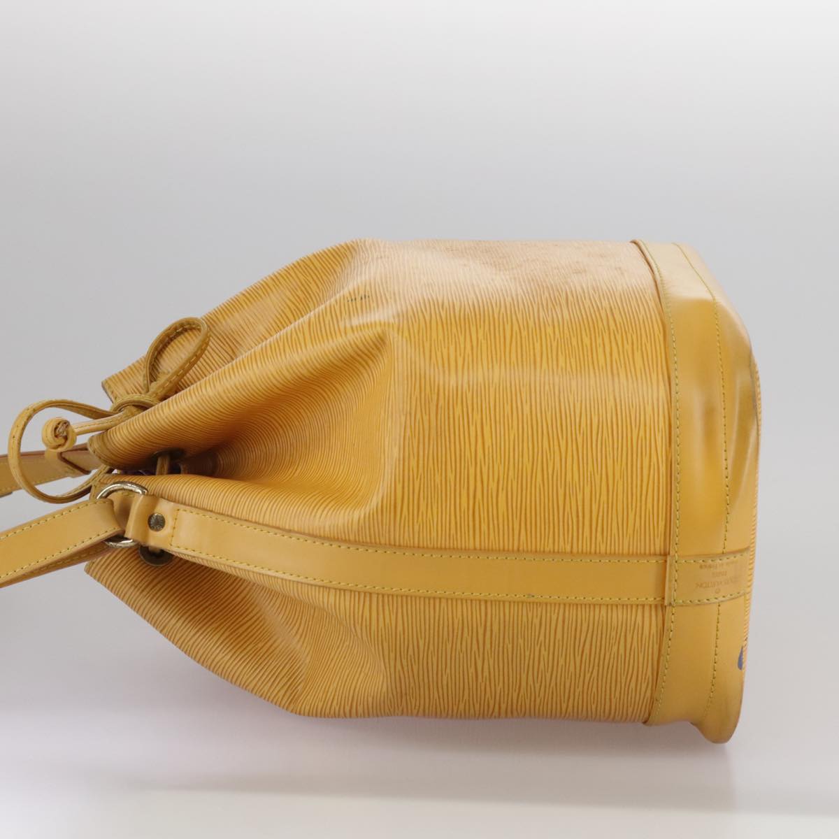 LOUIS VUITTON Epi Noe Shoulder Bag Tassili Yellow M44009 LV 94481