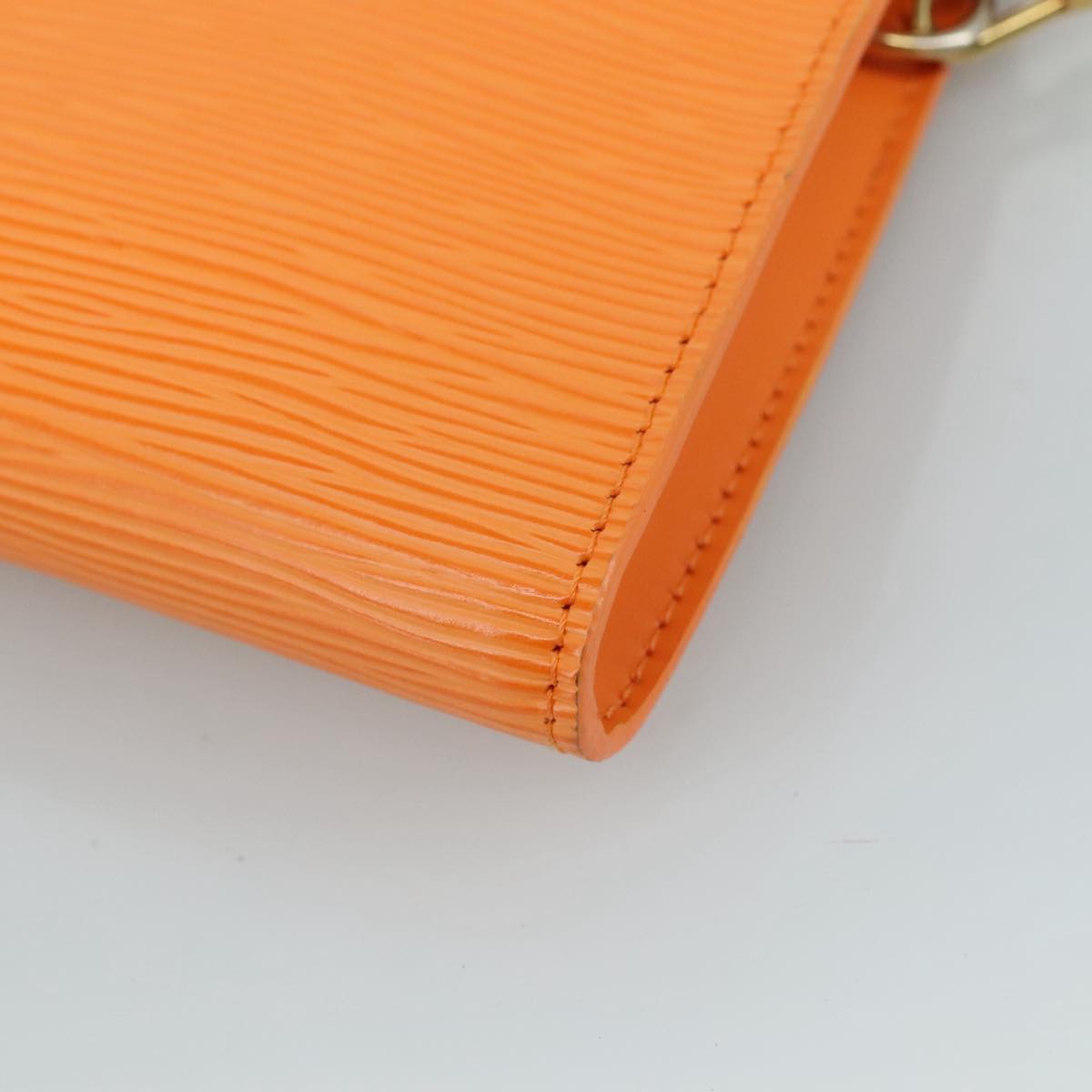 LOUIS VUITTON Epi Pochette Accessoires Pouch Orange Mandarin M5294H 94485