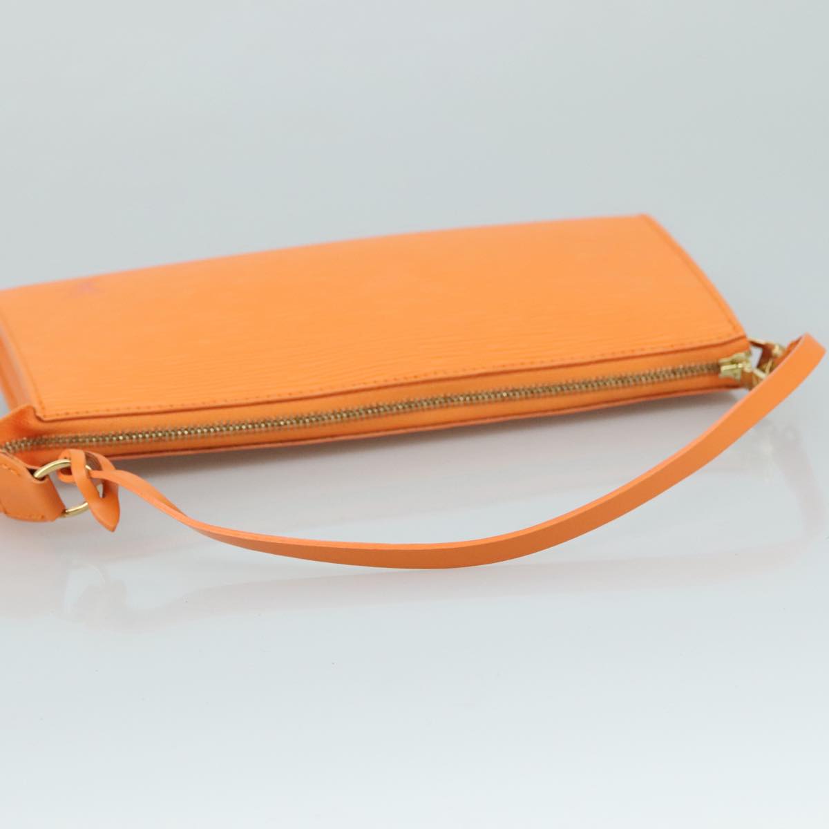 LOUIS VUITTON Epi Pochette Accessoires Pouch Orange Mandarin M5294H 94485