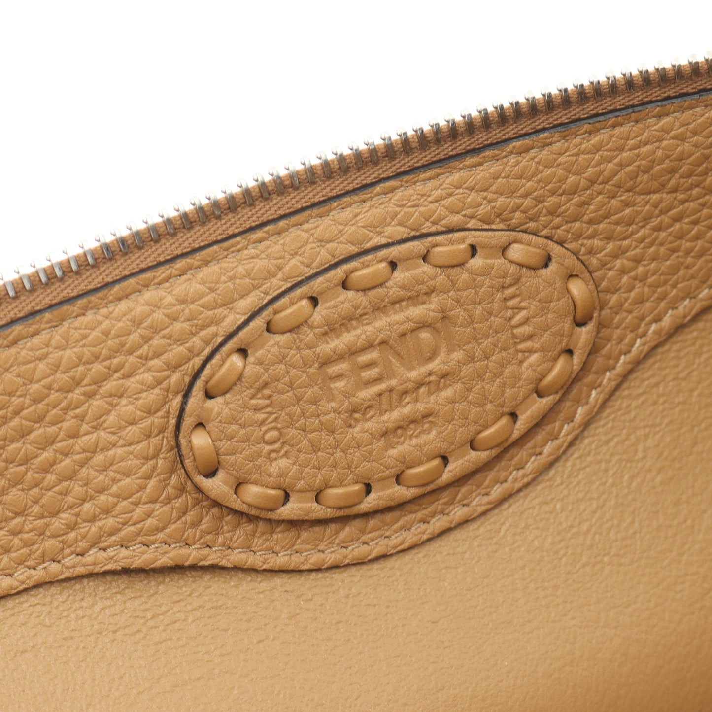 Luxury Fendi Bi The Way Selleria Large Handbag Leather Light brown 2WAY