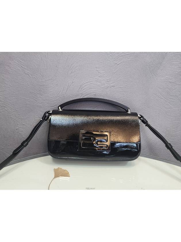 Luxury Fendi Baguette phone pouch mini cross bag