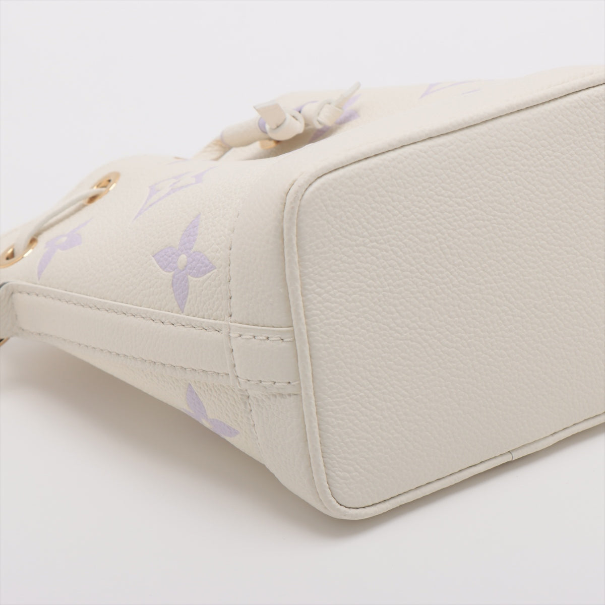 Louis Vuitton bicolor monogram implant nano-noise M82933 -reactive